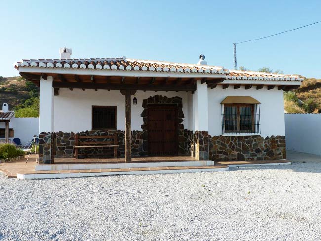 Facada de casa rural: Restauración de casas de campo en Málaga